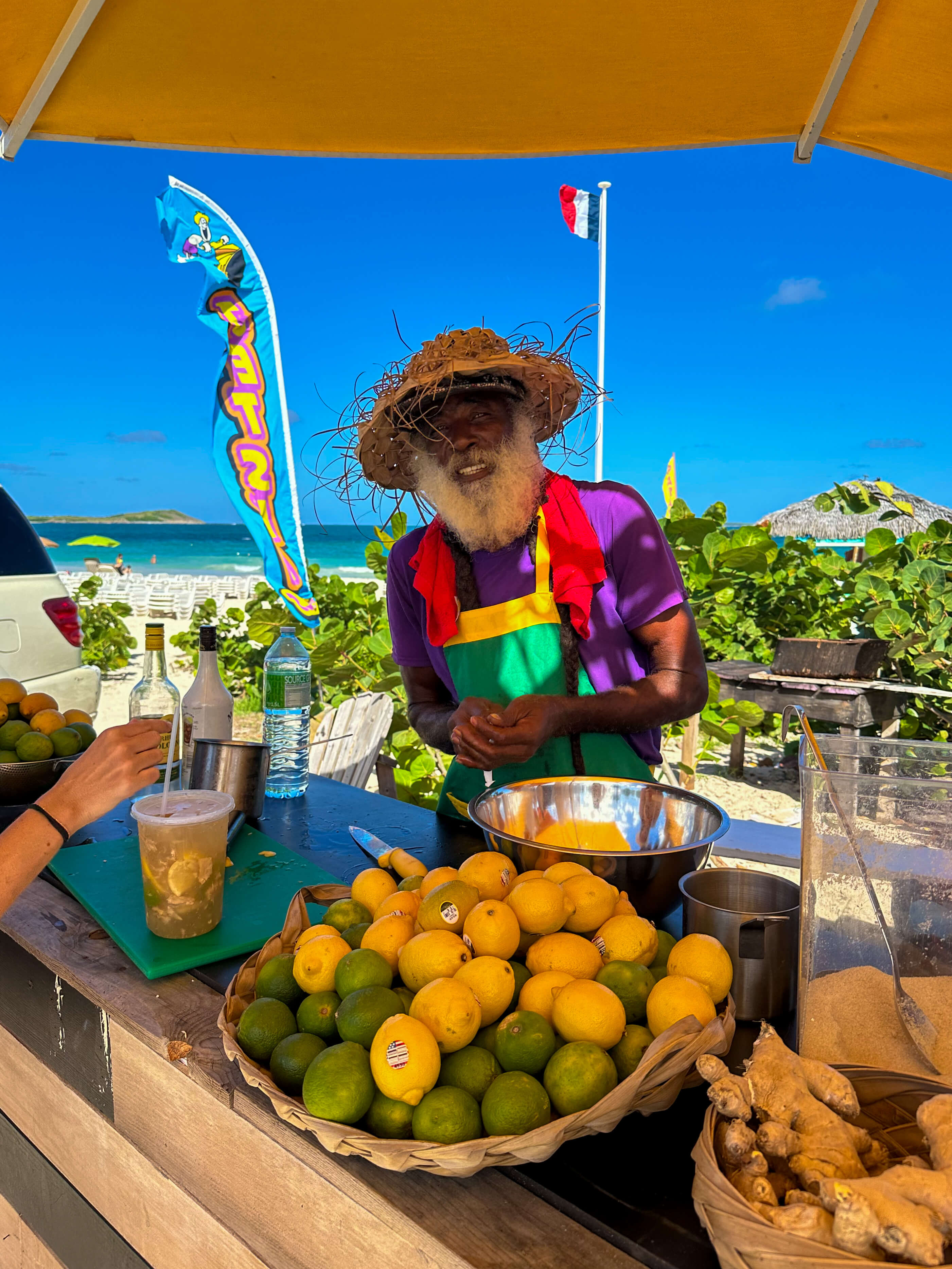 Vendeur de fruits frais aux Caraïbes